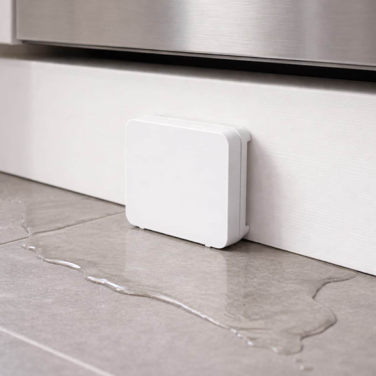 Détecteur Astra près du lave-vaisselle